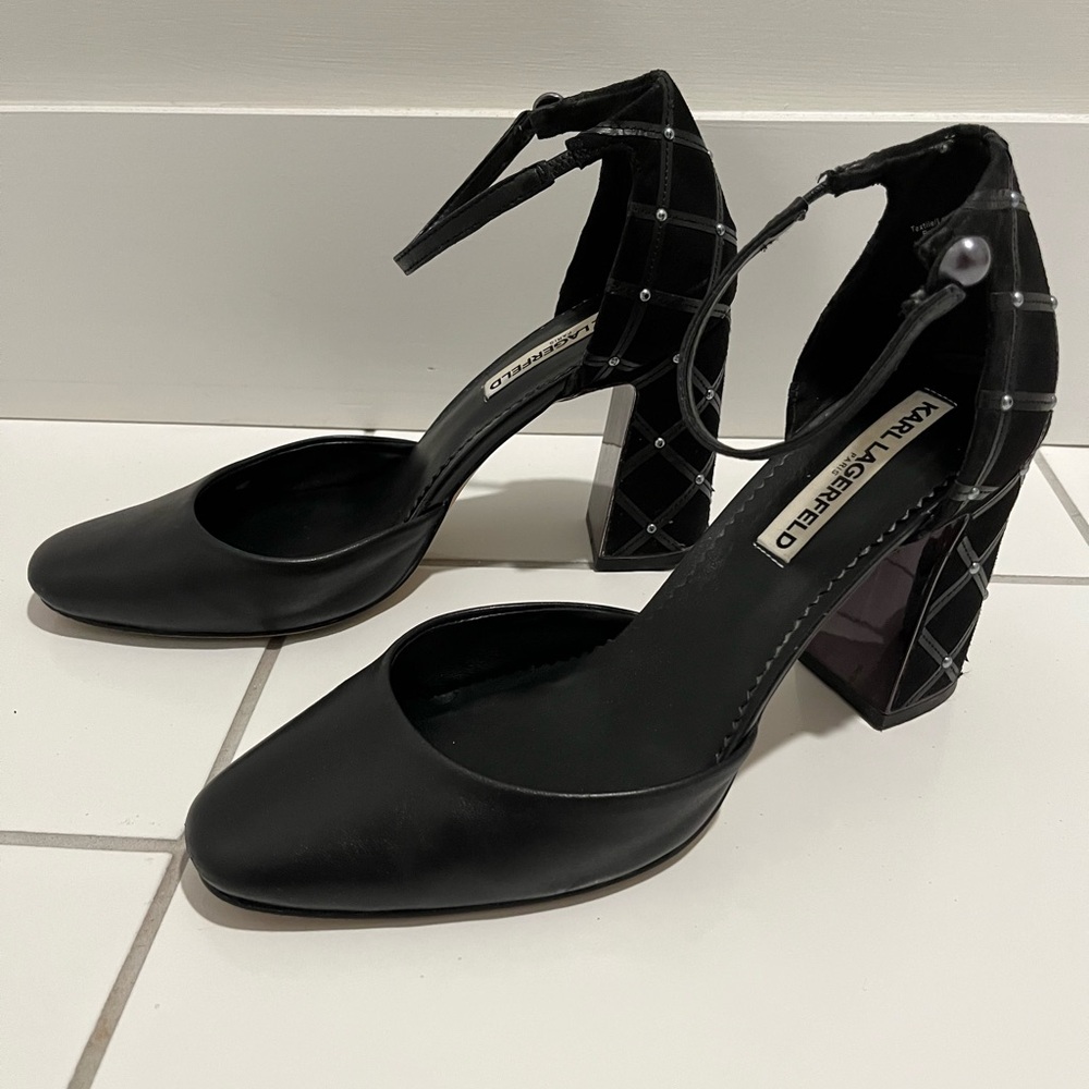 Karl Lagerfeld Criss Cross Detail Heels